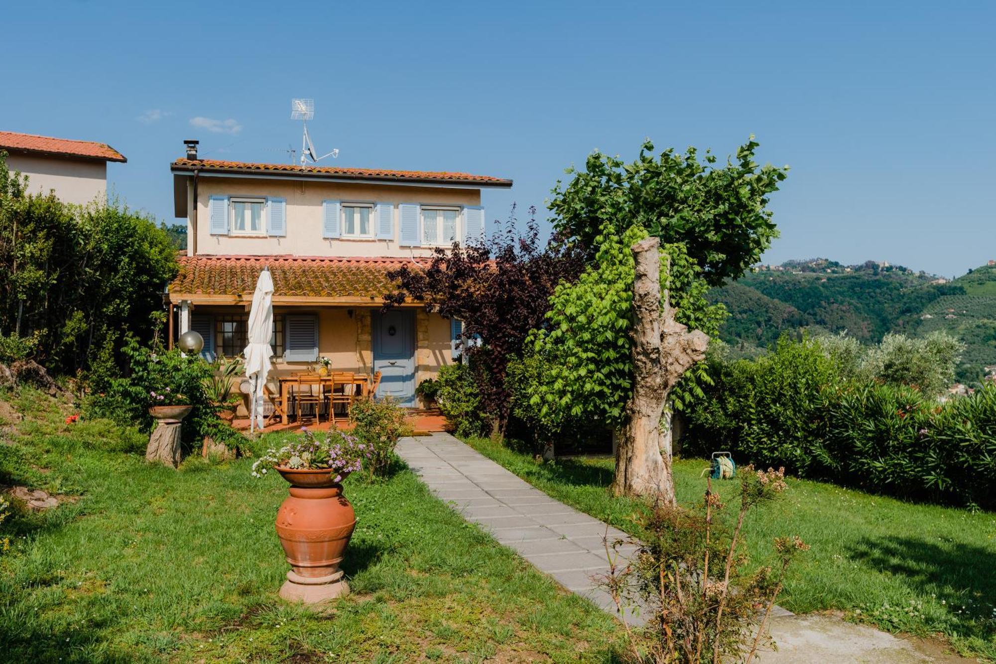Villa La Tana Del Geco Massarosa Exterior foto